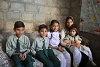 Pakistan | Quatre cents enfants défavorisés issus de familles chrétiennes de journaliers pauvres peuvent aller à l’école où ils reçoivent aussi des repas. C’est un soulagement pour toute la famille et cela leur donne un espoir pour un meilleur avenir. (csi)