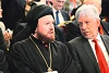 John Eibner en compagnie de l’archevêque syriaque-orthodoxe de Mossoul Mgr Nicodème Daoud Sharaf. (Nikodimus Daoud ncreg)